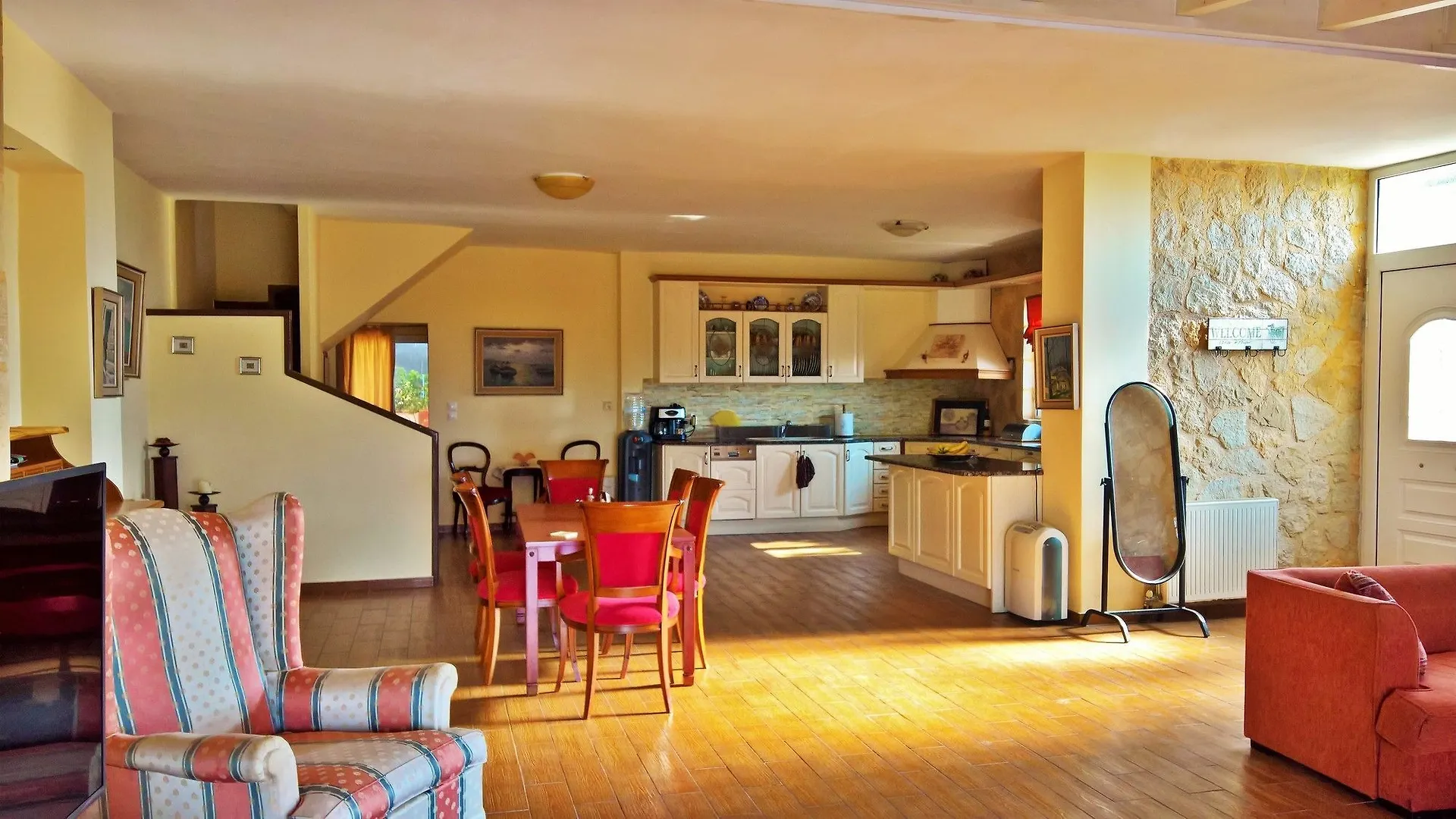 Villa Helena 아르고스톨리온